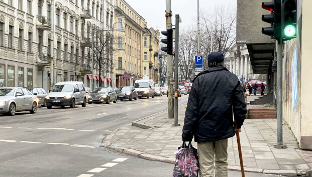 Pamesti žmonės: gyvenamoji vieta &ndash; prie &scaron;viesoforo, miesto parke ar sandėliuke