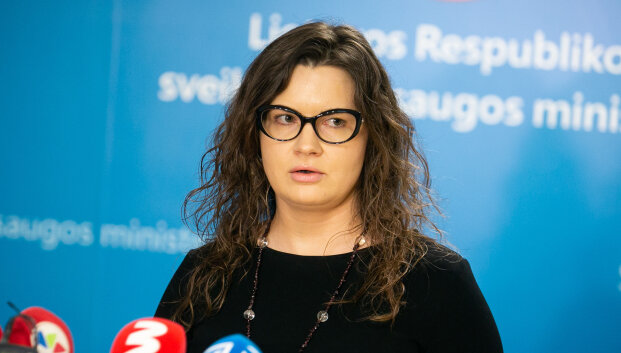 LRT pra&scaron;ant etikos sargų įvertinti IŽA įtaką Kęstučiui Vilkauskui, &scaron;i sako viską deklaravusi
