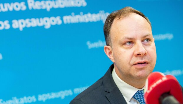 A.Veryga pristatė patobulintą &bdquo;pirmojo paskyrimo&ldquo; vaistų i&scaron;davimo tvarką: įsigalioja 2 esminiai pakeitimai