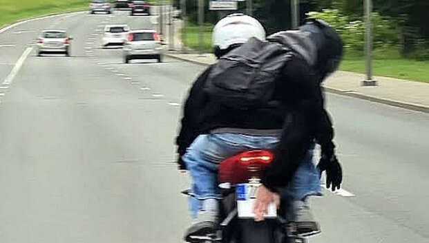 Vilniuje siūlo drausti motociklų eismą ramybės valandomis