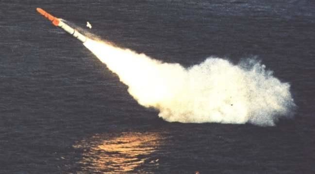 „Wikipedia“ nuotr./Iš povandeninio laivo paleidžiama branduolinė raketa UUM-44 SUBROC