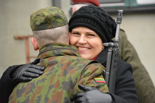 Aringo Švedo nuotr. /Rukloje prisiekė paskutinė šiemet karių savanorių laida