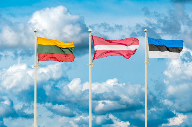 Baltijos šalių vėliavos