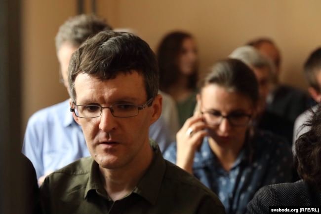 RFE/RL nuotr./Denisas Ivašinas, tarptautinės savanorių bendruomenės „InformNapalm“ baltarusiškos versijos redaktorius