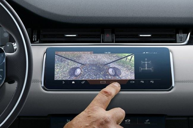 Gamintojo nuotr./„Range Rover Evoque“ ekranas