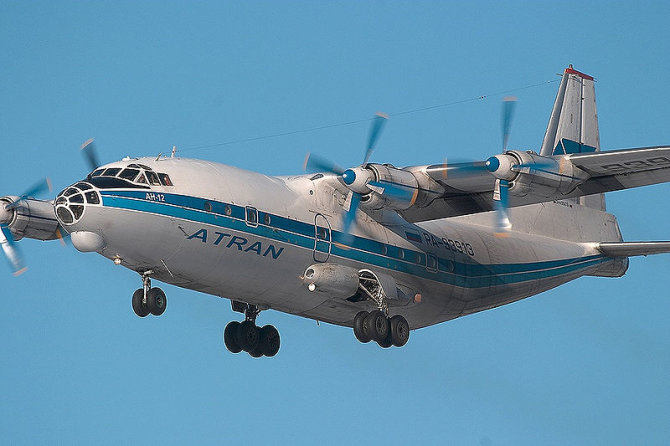 myaviation.com/Alexo Pereslavtsevo nuotr./Lėktuvas „Antonov An-12“