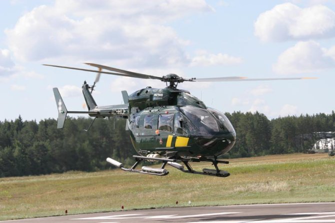 VSAT nuotr./Sraigtasparnio „Eurocopter 145“ palydėtuvės