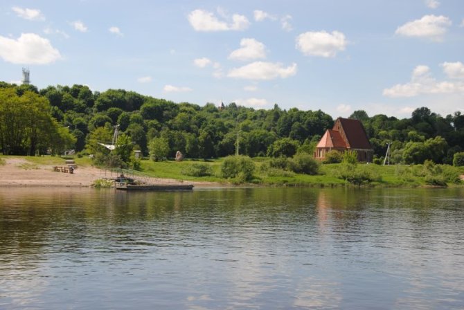 "Ji" redakcijos archyvo nuotr./Kilnojama prieplauka Zapyškyje