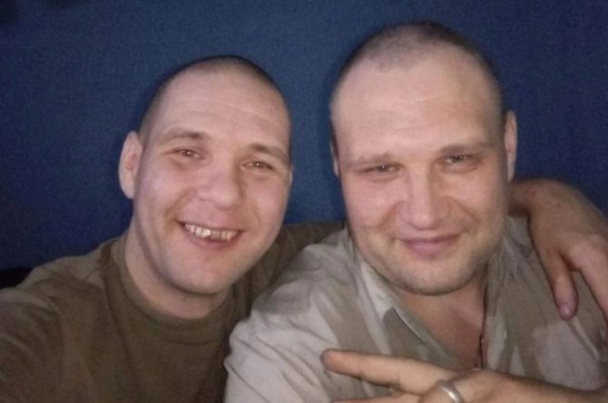 Nuotr. iš socialinių tinklų/Kanibalas Dmitrijus Malyševas (kairėje) ir maniakas Aleksandras Maslenikovas