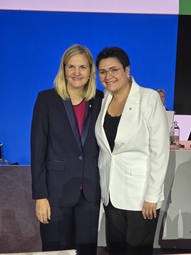 LTOK nuotr./Kirsty Coventry ir Daina Gudzinevičiūtė