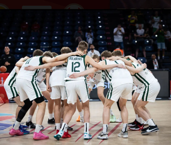 FIBA nuotr./Lietuvos jaunimo (iki 17 metų) krepšinio rinktinė.