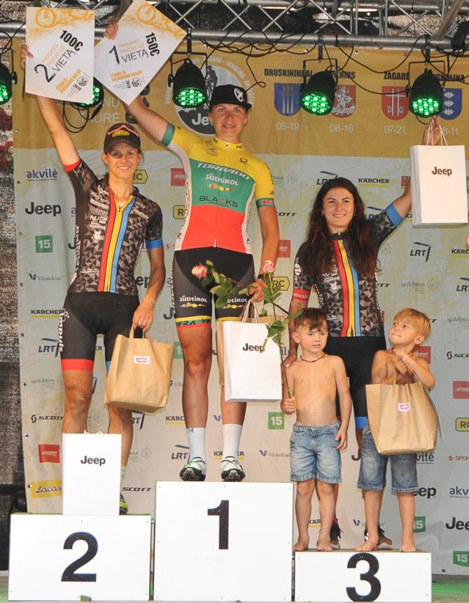 Partnerio nuotr./MTB dviračių etape Žagarėje – į Lietuvą grįžusios K. Sosnos pergalė
