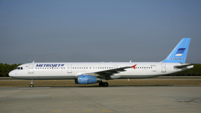 „Reuters“/„Scanpix“ nuotr./Sinajaus pusiasalyje sudužo Rusijos keleivinis lėktuvas su 224 keleiviais