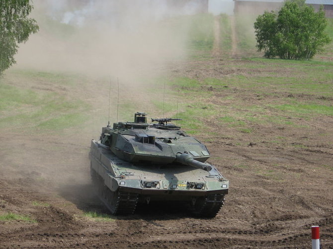 commons.wikimedia.org/Anders Lagerås nuotr./Tankas „Leopard 2“