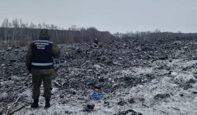 „Reuters“/„Scanpix“/Lėktuvo katastrofos vieta Belgorode