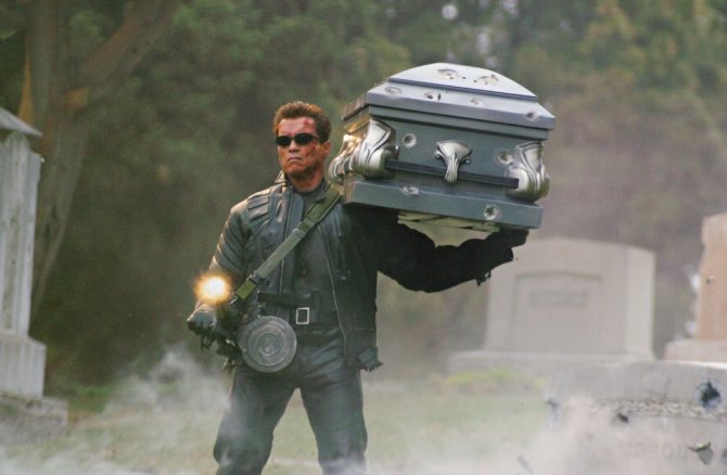 Kadras iš filmo/Arnoldas Schwarzeneggeris filme „Terminatorius 3: Mašinų prisikelimas“