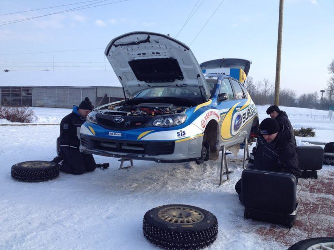 „Subaru Poland Rally Team” nuotr./Pasiruošimas ERC etapui Latvijoje