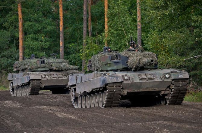 Polsk hærfoto/tanks 