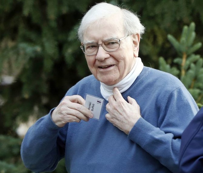 „Scanpix“ nuotr./Warrenas Buffettas (53,5 mlrd. JAV dolerių)