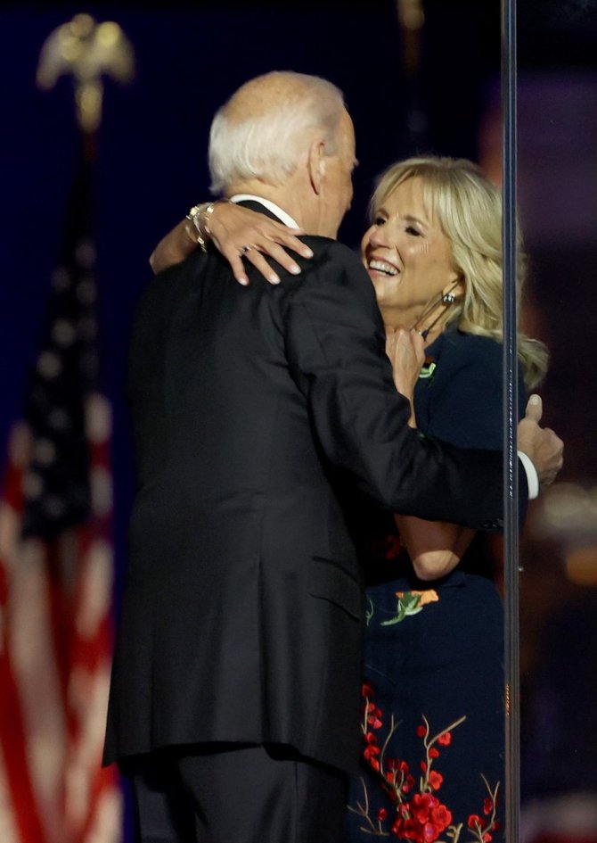 AFP/„Scanpix“ nuotr./Joe Bidenas ir Jill Biden