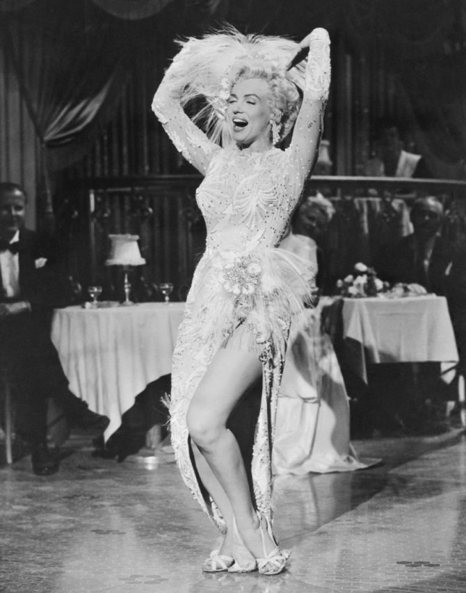 Vida Press nuotr./Marilyn Monroe filme „There s No Business Like Show Business“ (1954 m.)