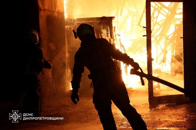 Karas Ukrainoje / State Emergency Service of Ukrai / via REUTERS