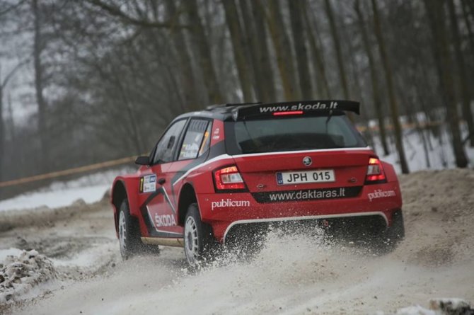 „Martin Sport“ nuotr./Martynas Samuitis ir Ramūnas Šaučikovas kvalifikaciniame „Halls Winter Rally“ greičio ruože