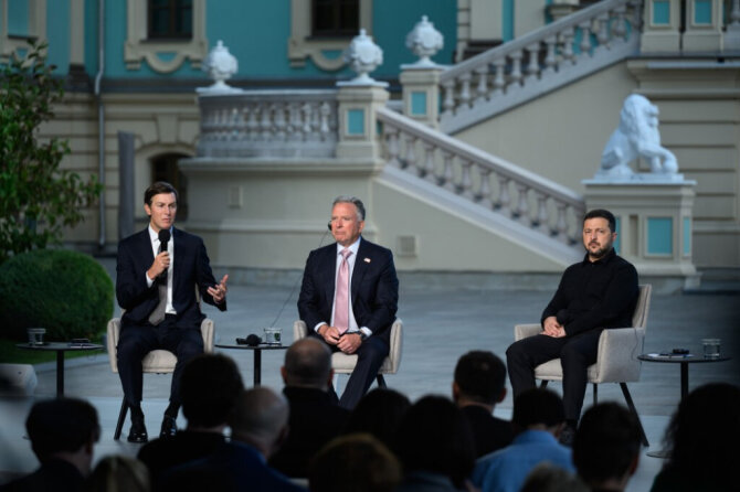 Jaredas Kushneris, Steve'as Witkoffas, Volodymyras Zelenskis / ZUMAPRESS.com