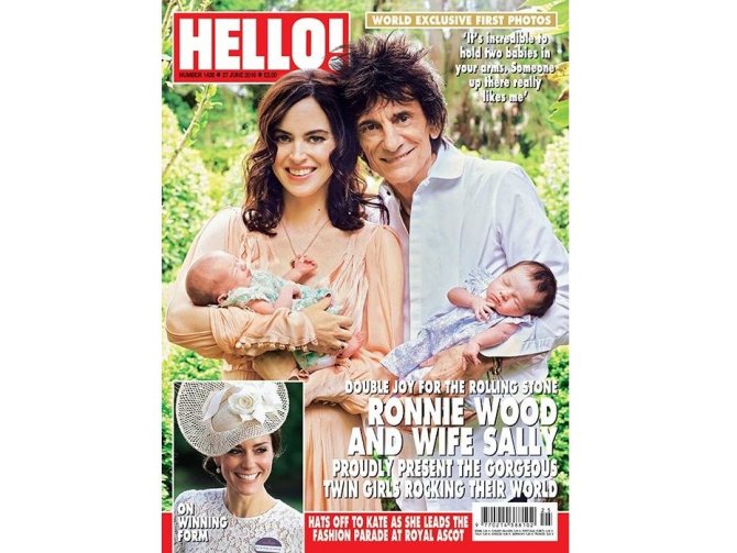 „Hello!“ viršelis/Ronnie Woodas su žmona Sally ir dukterimis Gracie Jane bei Alice Rose