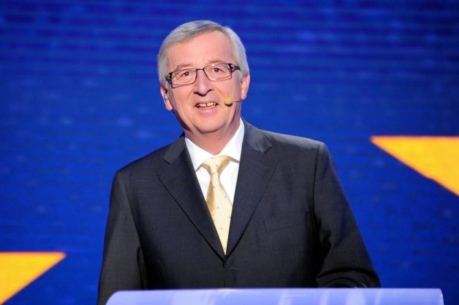 „Scanpix“ nuotr./Konservatorių kandidatas, buvęs Liuksemburgo premjeras Jeanas Claude'as Junckeras