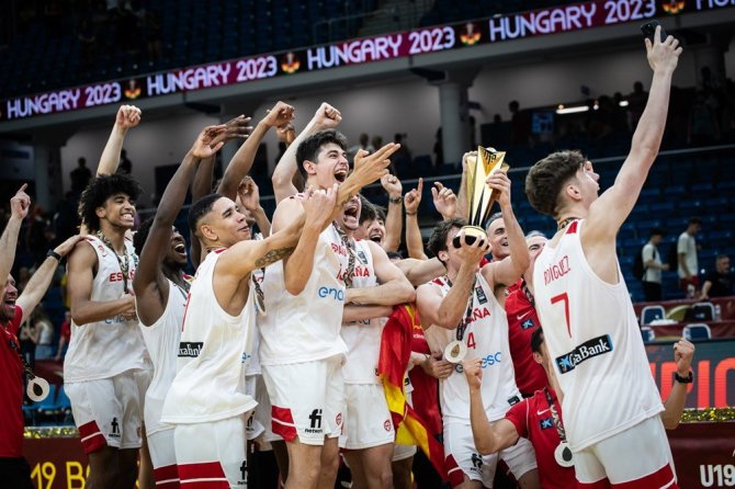 FIBA nuotr./Ispanų triumfas