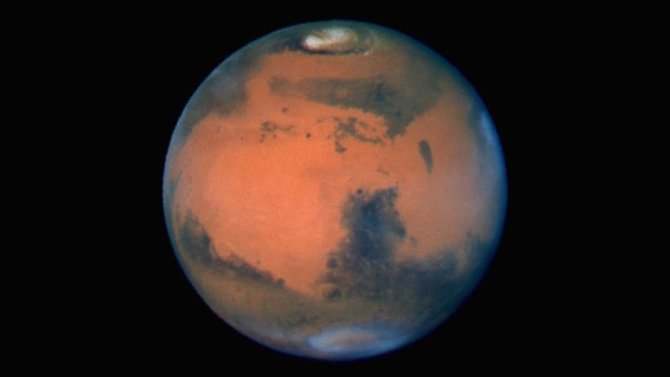 NASA/Marsas pavasarį