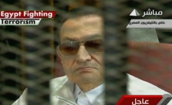 „Scanpix“ nuotr./Hosnis Mubarakas teisme