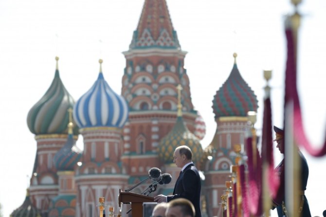 AFP/„Scanpix“ nuotr./Karinis paradas Maskvos Raudonojoje aikštėje