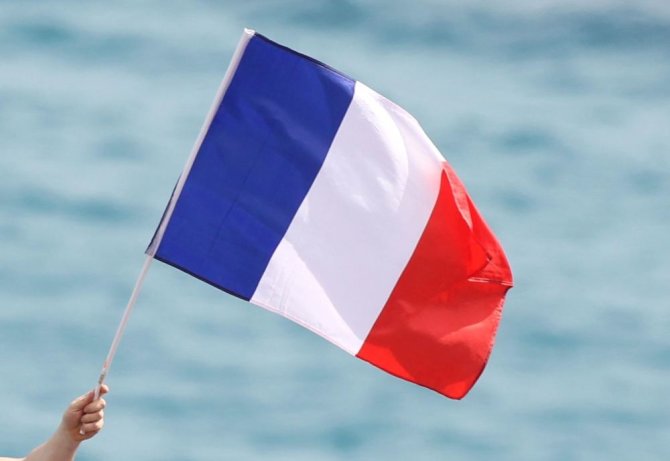 AFP/„Scanpix“ nuotr./Prancūzijos vėliava
