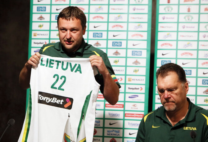 Eriko Ovčarenko / 15min nuotr./Antanas Guoga ir Arvydas Sabonis
