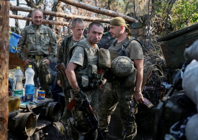 „Reuters“/„Scanpix“ nuotr./Ukrainos karių kasdienybė