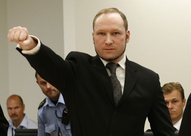 AFP/„Scanpix“ nuotr./Andersas Behringas Breivikas Oslo teisme