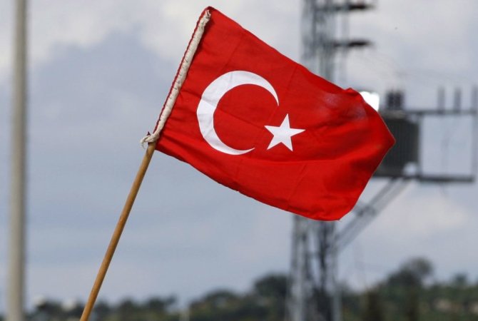 „Reuters“/„Scanpix“ nuotr./Turkijos vėliava
