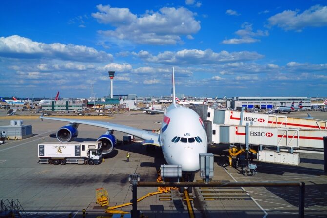 Shutterstock nuotr. / „British Airways“ lėktuvas