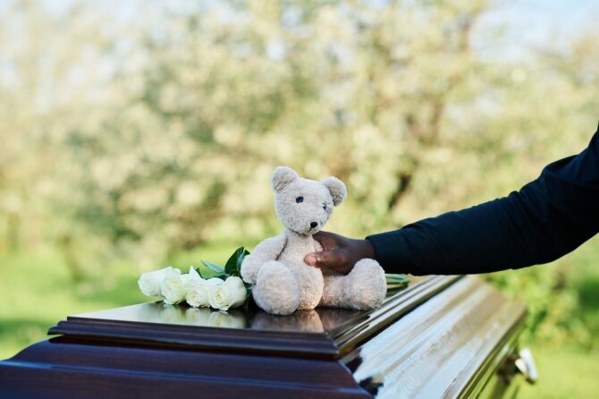 Shutterstock nuotr./Laidotuvės