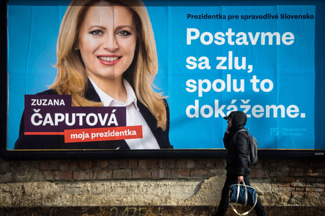 AFP/„Scanpix“ nuotr./Zuzanos Čaputovos rinkiminis plakatas