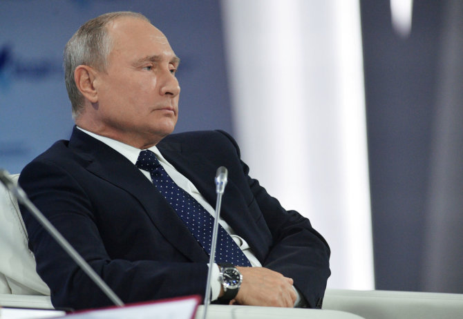 „Reuters“/„Scanpix“ nuotr./Vladimiras Putinas Valdajaus diskusijų klube