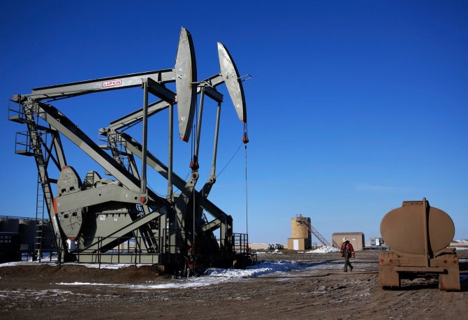 „Reuters“/„Scanpix“ nuotr./Naftos gavybos vieta Šiaurės Dakotoje 