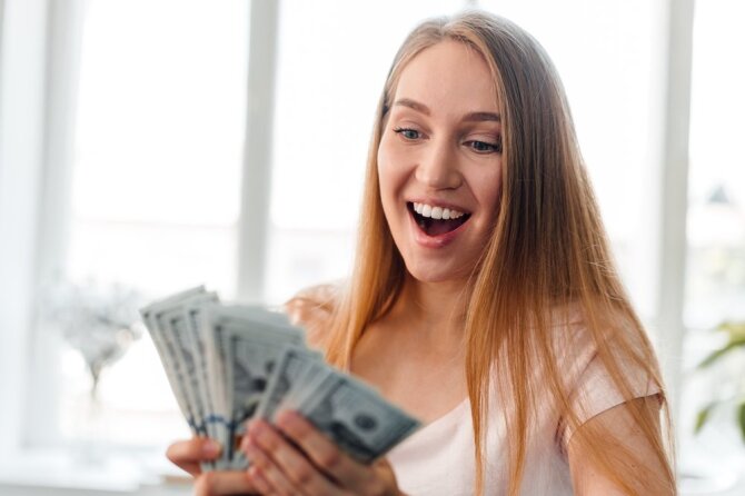 Shutterstock nuotr./Pinigai