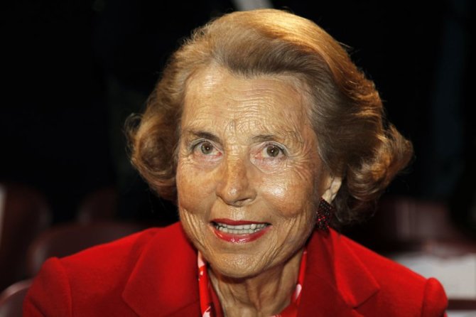 „Scanpix“ nuotr./Liliane Bettencourt ir šeima (30 mlrd. JAV dolerių)