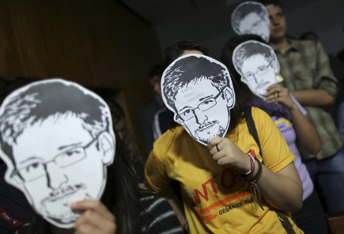 „Scanpix“ nuotr./Edwardas Snowdenas tapo kovos už teisę į privatumą simboliu