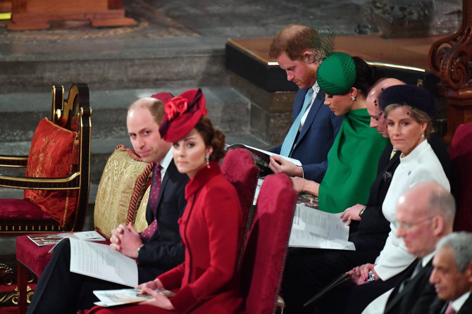 Vida Press nuotr./Princas Williamas, Kembridžo hercogienė Catherine, princas Harry, Meghan Markle