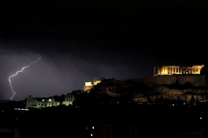 „Reuters“/„Scanpix“ nuotr./Audra Graikijoje
