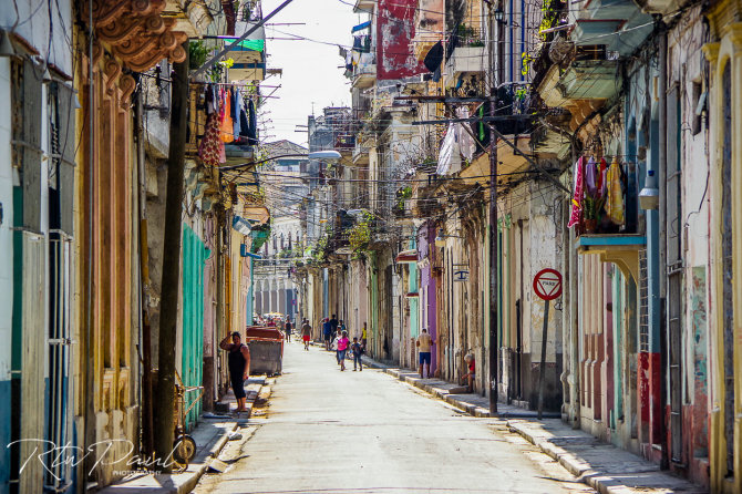 Paul Stewart nuotr./Kitokia Kuba. Havanos gatvių poetai